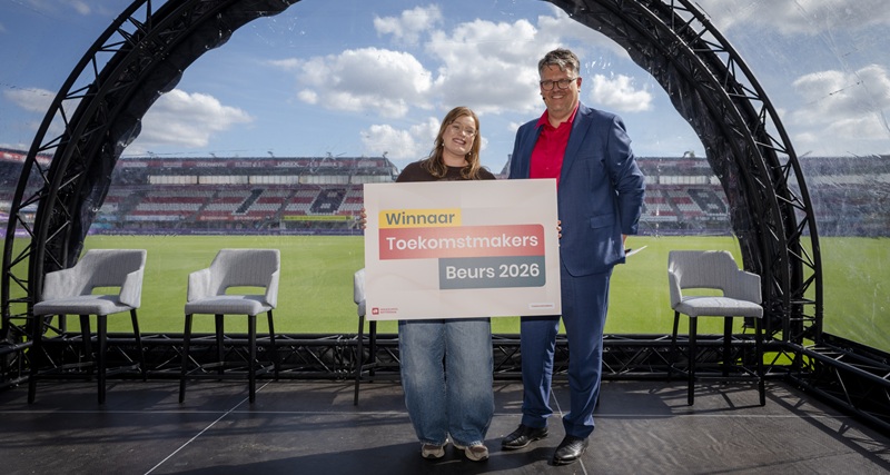 prijsuitreiking toekomstmakersbeurs 2026 door CvB-lid Erik Boels