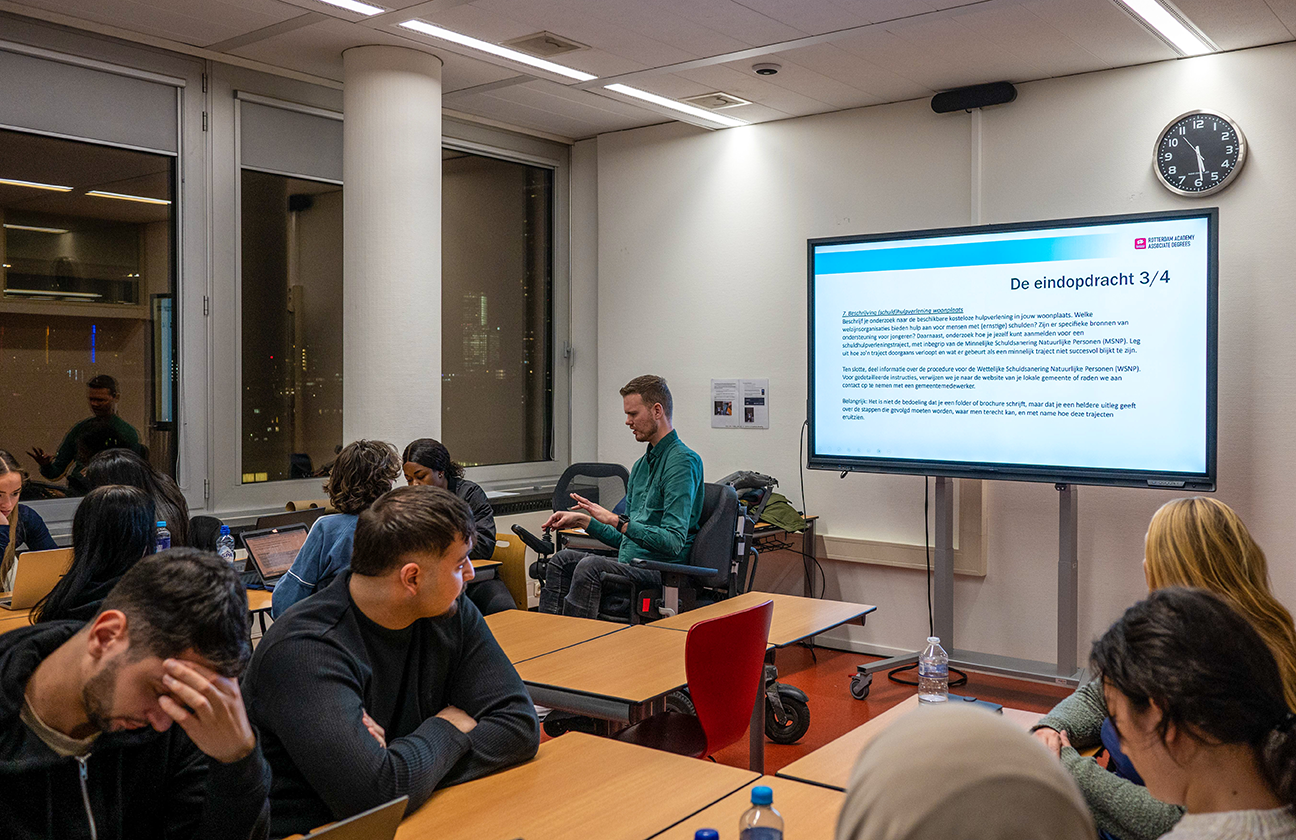 Jens van der Raaf geeft zijn keuzevak op hogeschool
