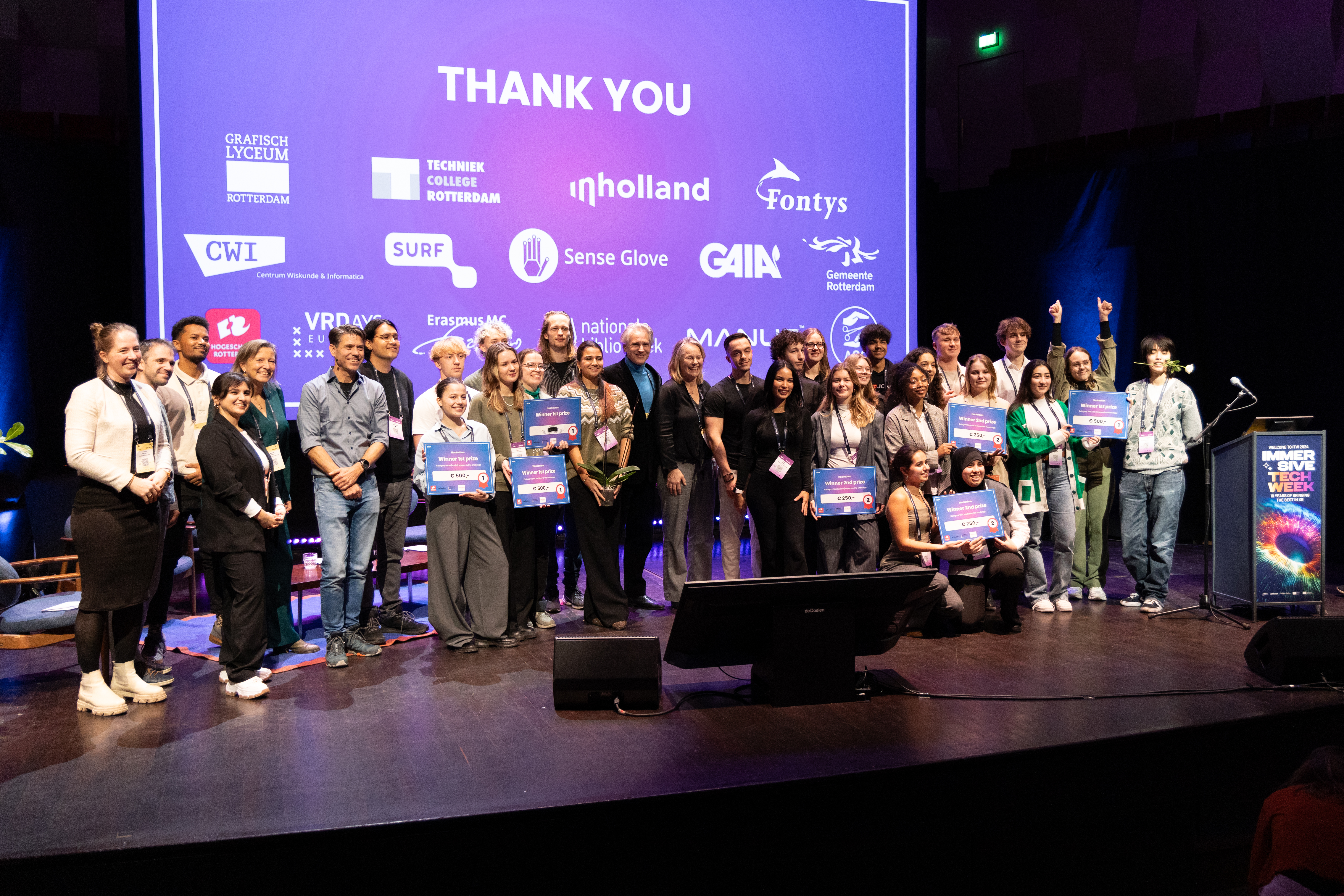 Prijsuitreiking Hackathon Immersive Techweek 2024